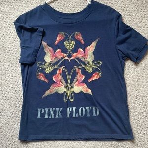 Pink Floyd tee with flowers